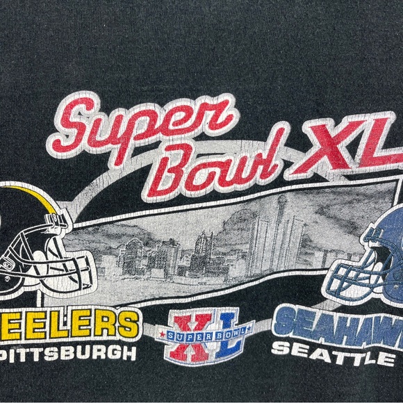 Pittsburgh Steelers Tshirt NFL Black Size XL Super Bowl XL Seahawks Distressed - Picture 4 of 14